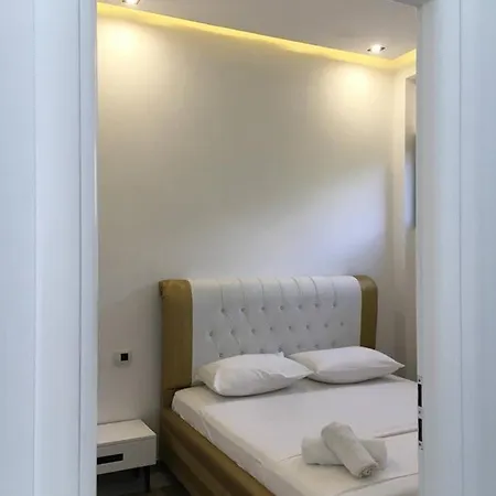 Kristal Hotel Borsh