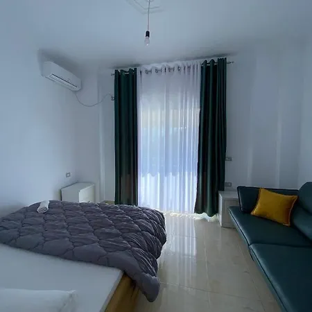 Hotel Kristal *