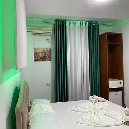 Kristal Hotel Borsh